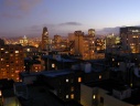 San Francisco: zicht op stad 's avonds vanuit hotelkamer