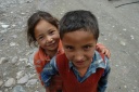Kinderen in Satti (onderweg naar de Nubravallei)